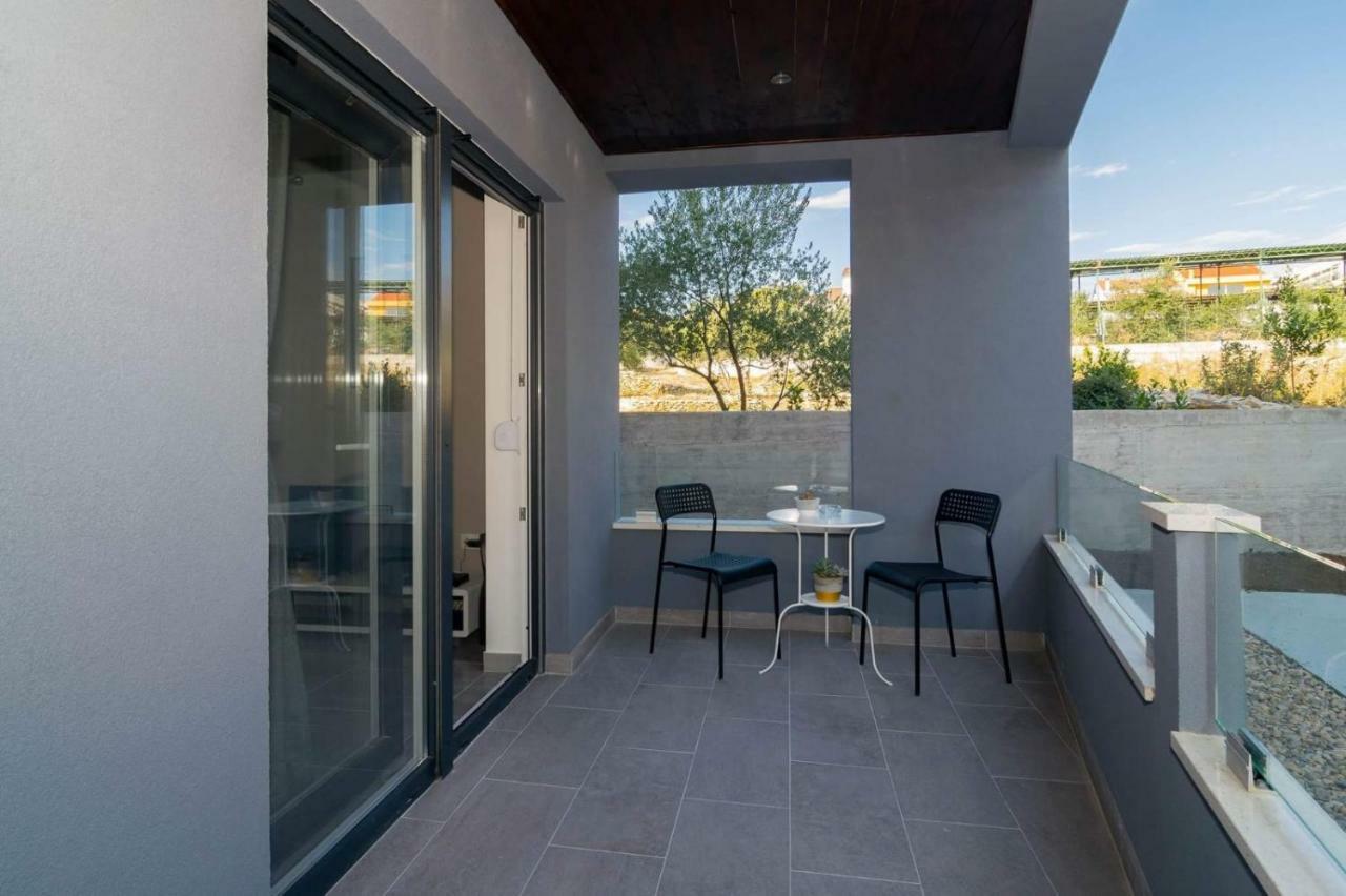 Apartmani Marinovic Zadar Bagian luar foto