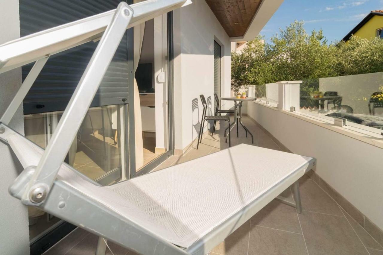 Apartmani Marinovic Zadar Bagian luar foto